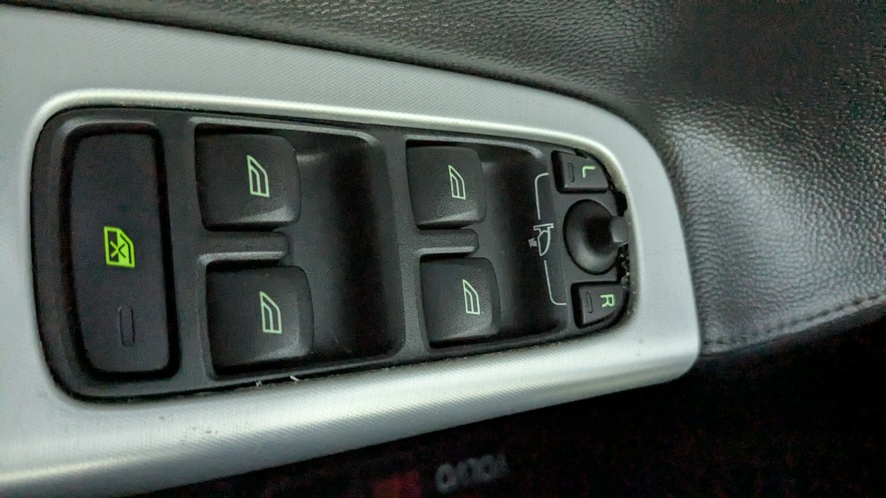 Volvo S40 - Zdjęcie 27