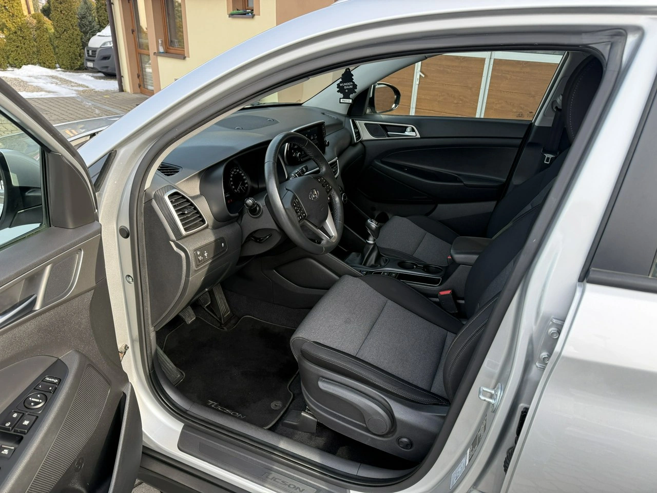 Hyundai Tucson - Zdjęcie 23