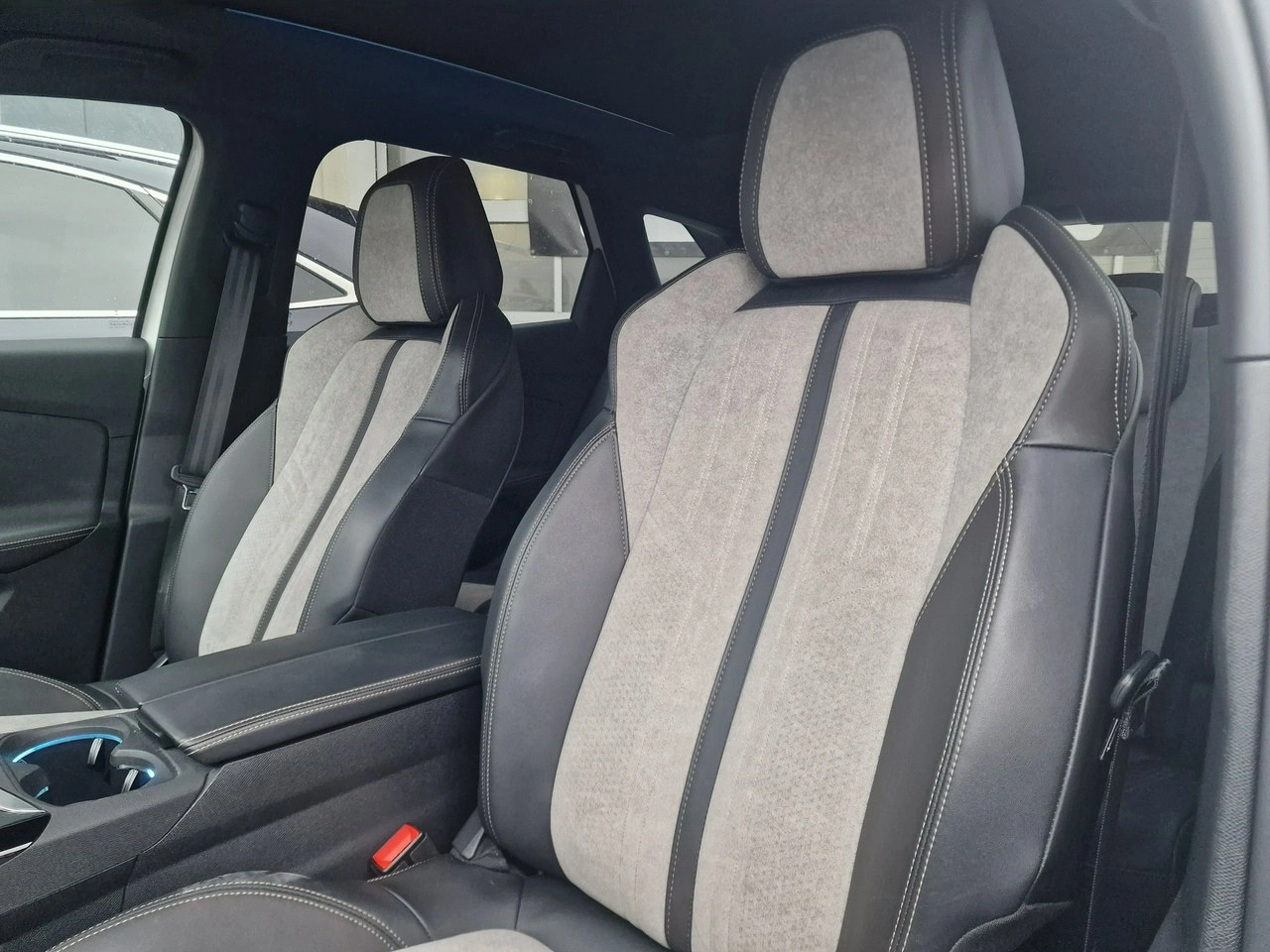 Peugeot 3008 - Zdjęcie 12