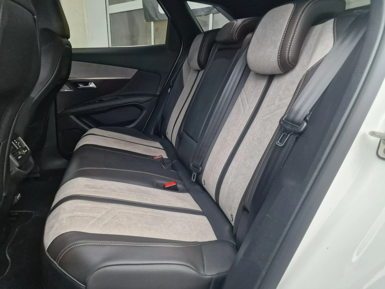 Peugeot 3008 - Zdjęcie 13