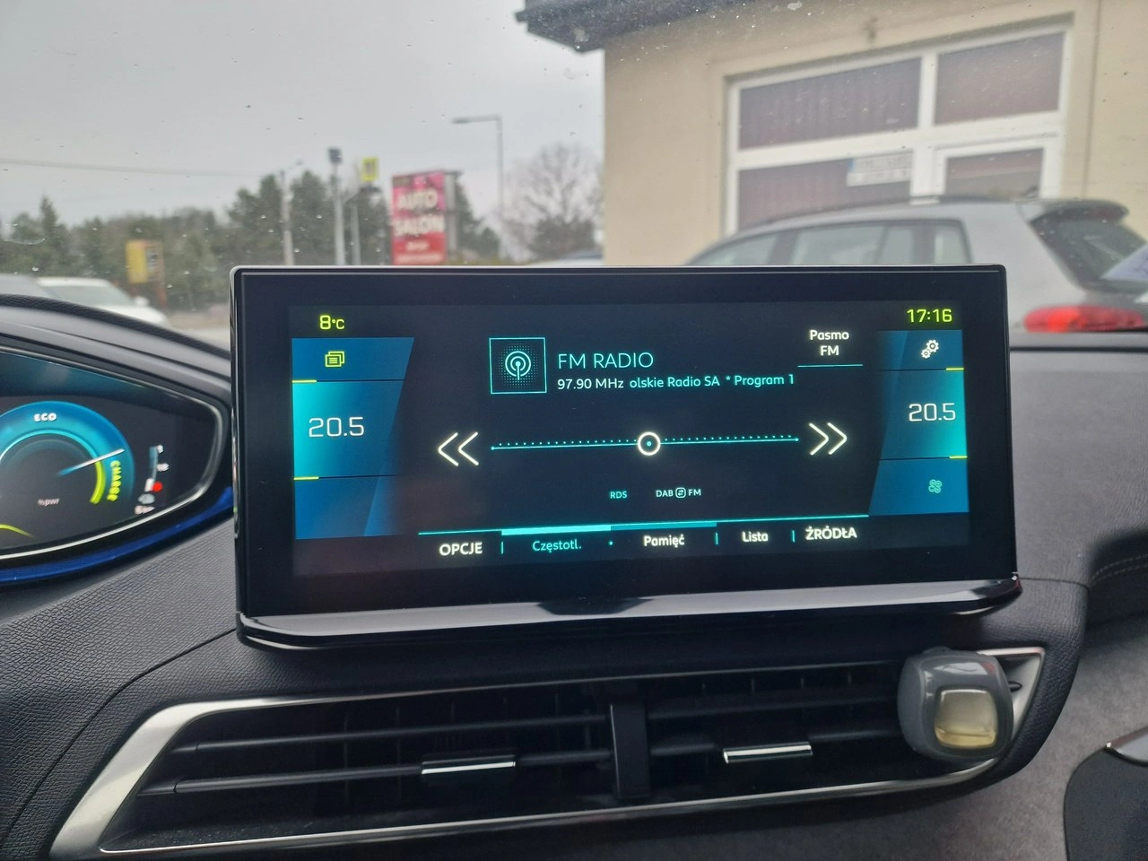 Peugeot 3008 - Zdjęcie 17