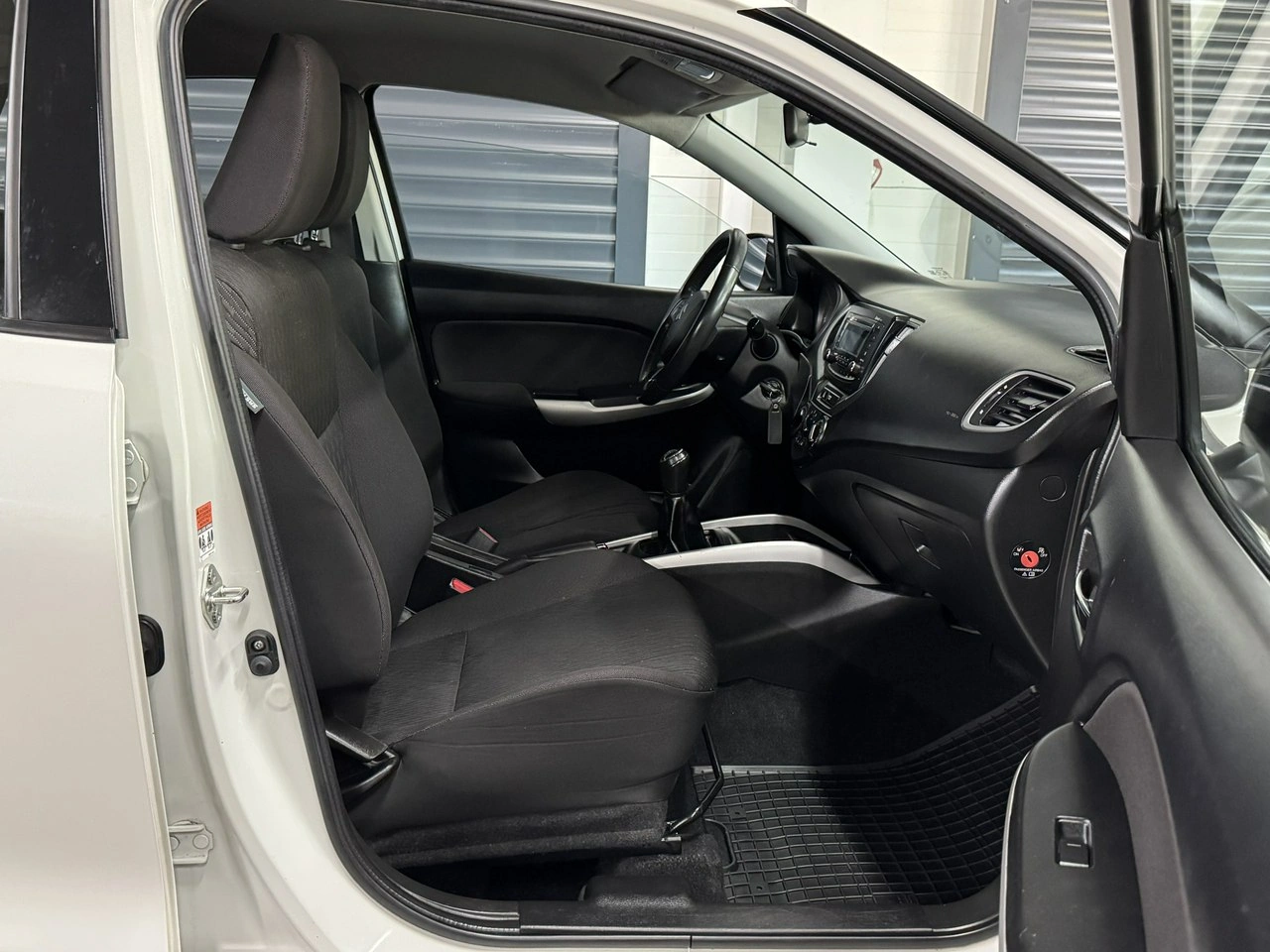 Suzuki Baleno - Zdjęcie 13