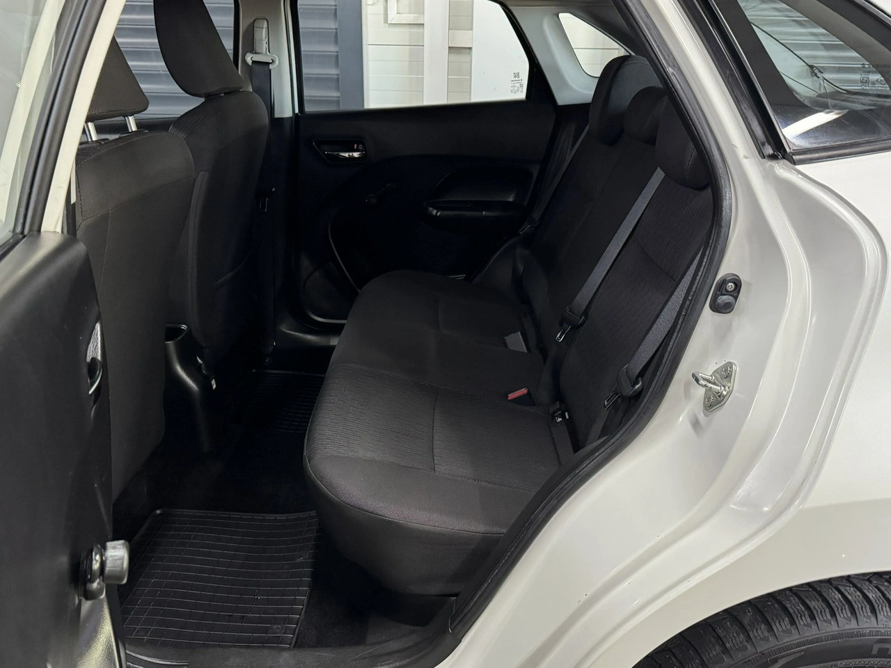 Suzuki Baleno - Zdjęcie 16