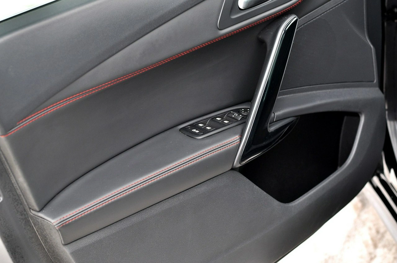 Peugeot 508 SW - Zdjęcie 16