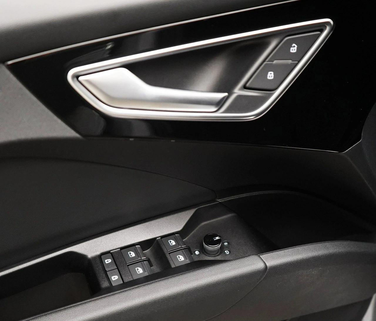 Audi Q4 - Zdjęcie 20