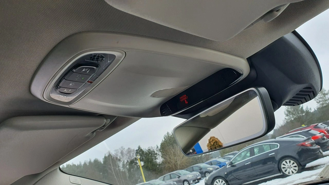 Volvo V40 - Zdjęcie 20