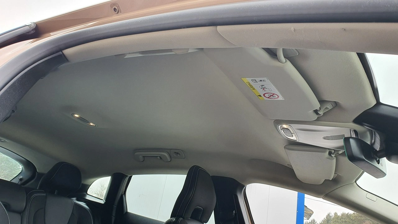 Volvo V40 - Zdjęcie 29