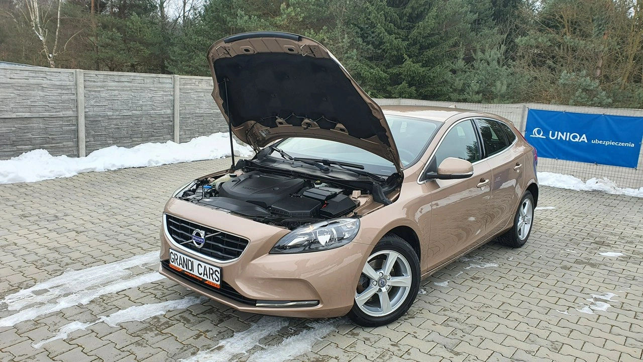 Volvo V40 - Zdjęcie 30