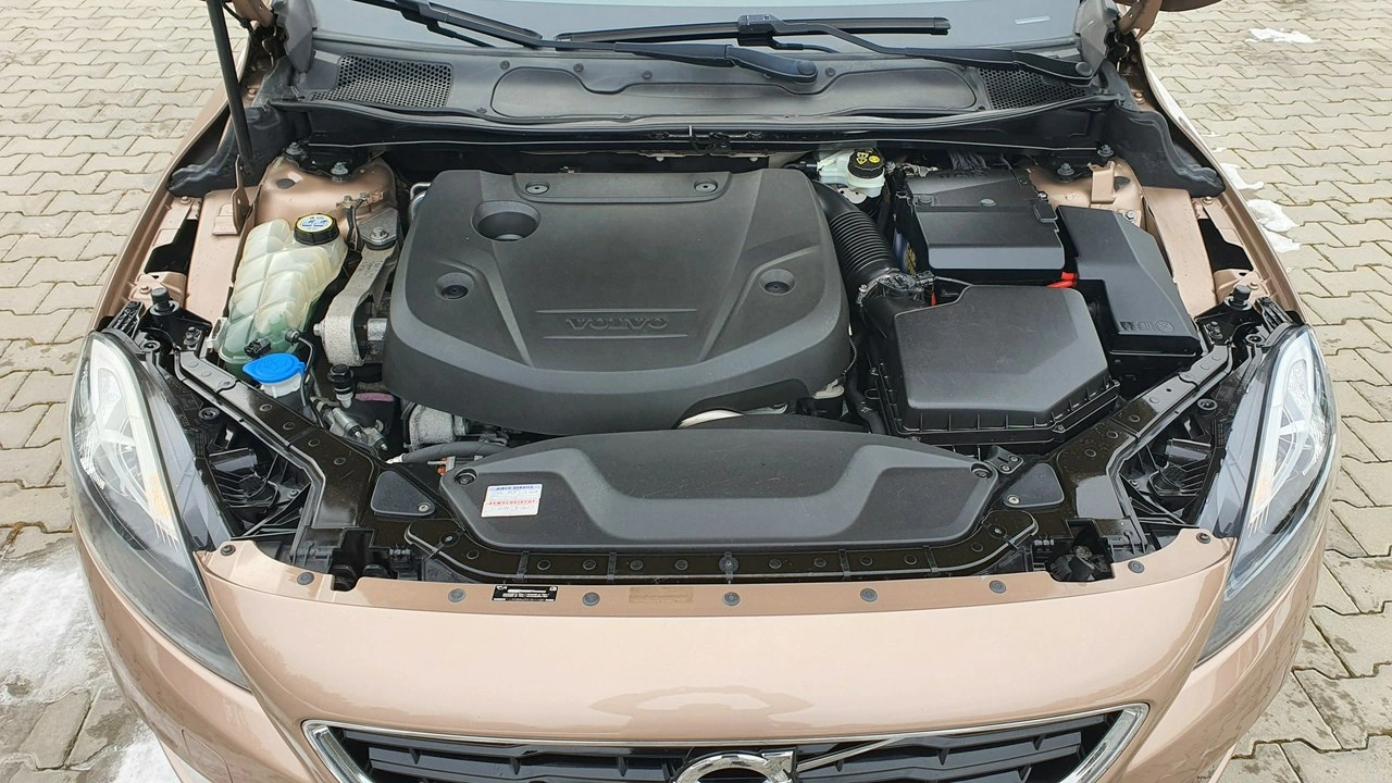 Volvo V40 - Zdjęcie 31