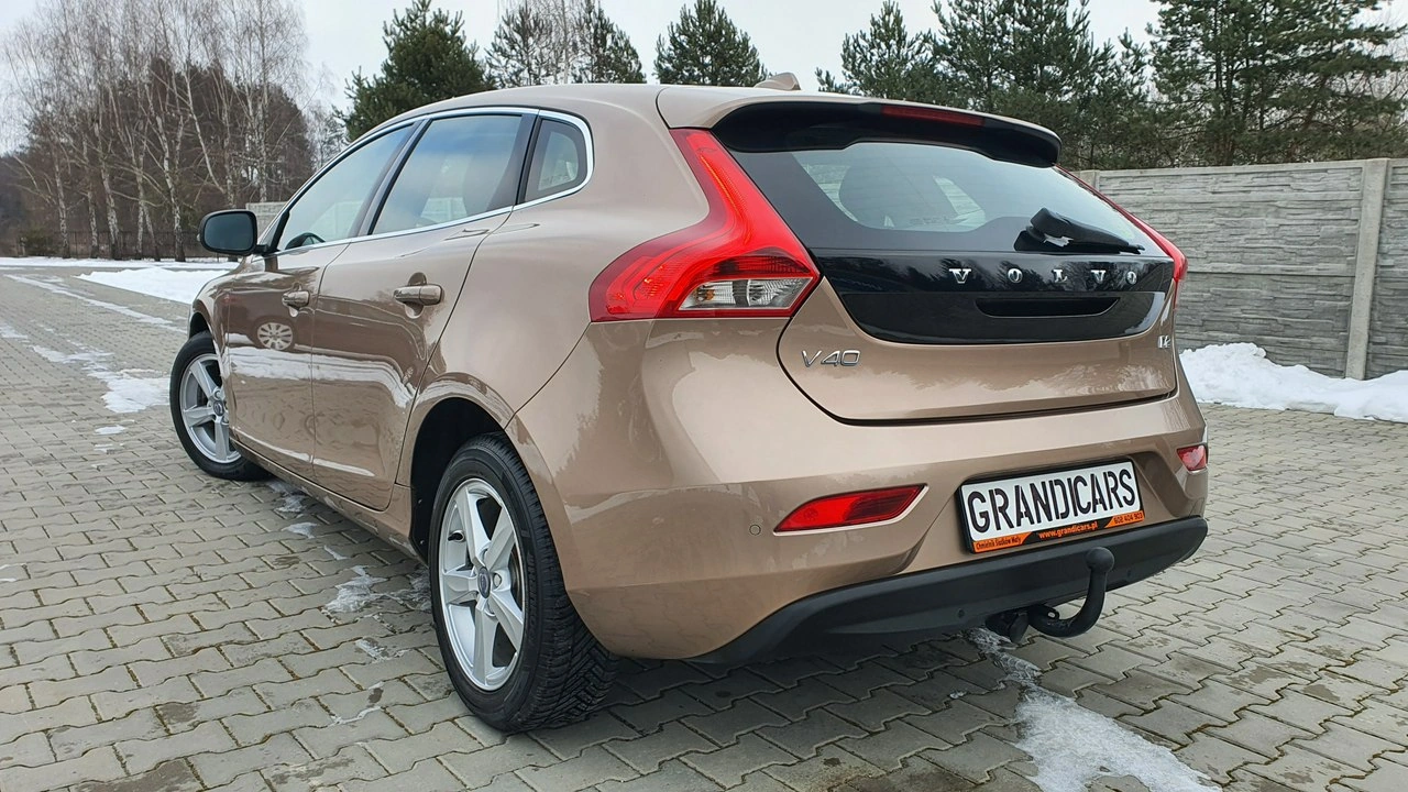 Volvo V40 - Zdjęcie 3