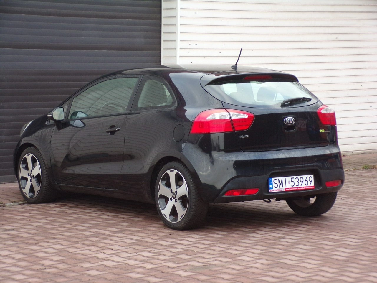 Kia Rio - Zdjęcie 9