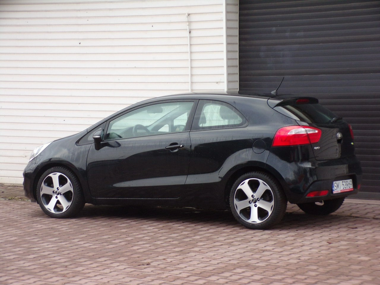 Kia Rio - Zdjęcie 13