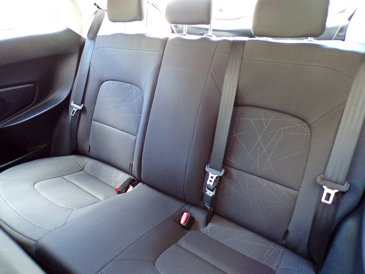 Kia Rio - Zdjęcie 26