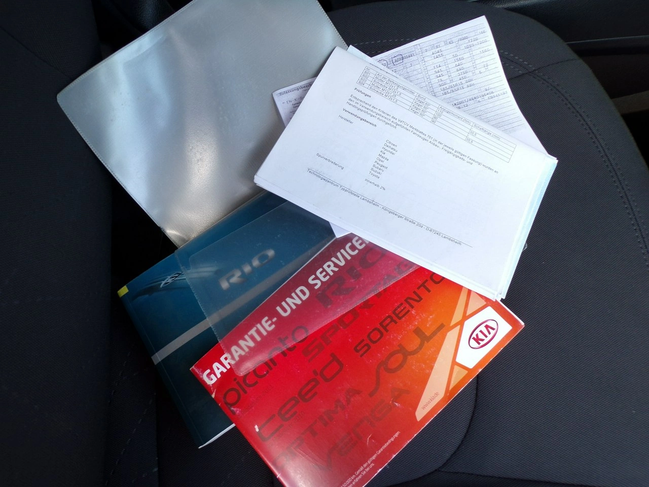 Kia Rio - Zdjęcie 30