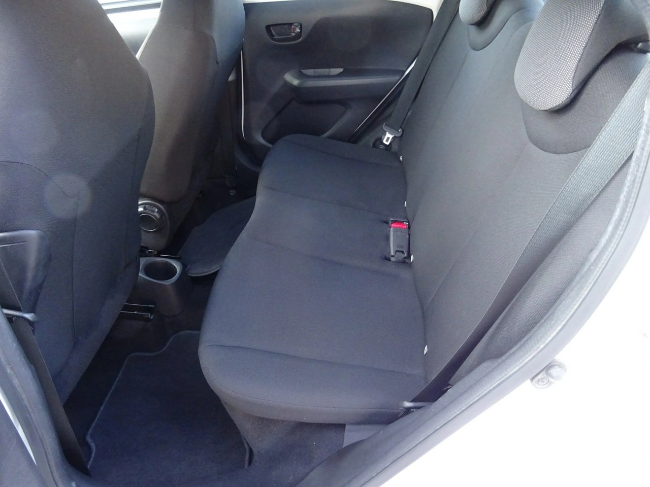 Toyota Aygo - Zdjęcie 11