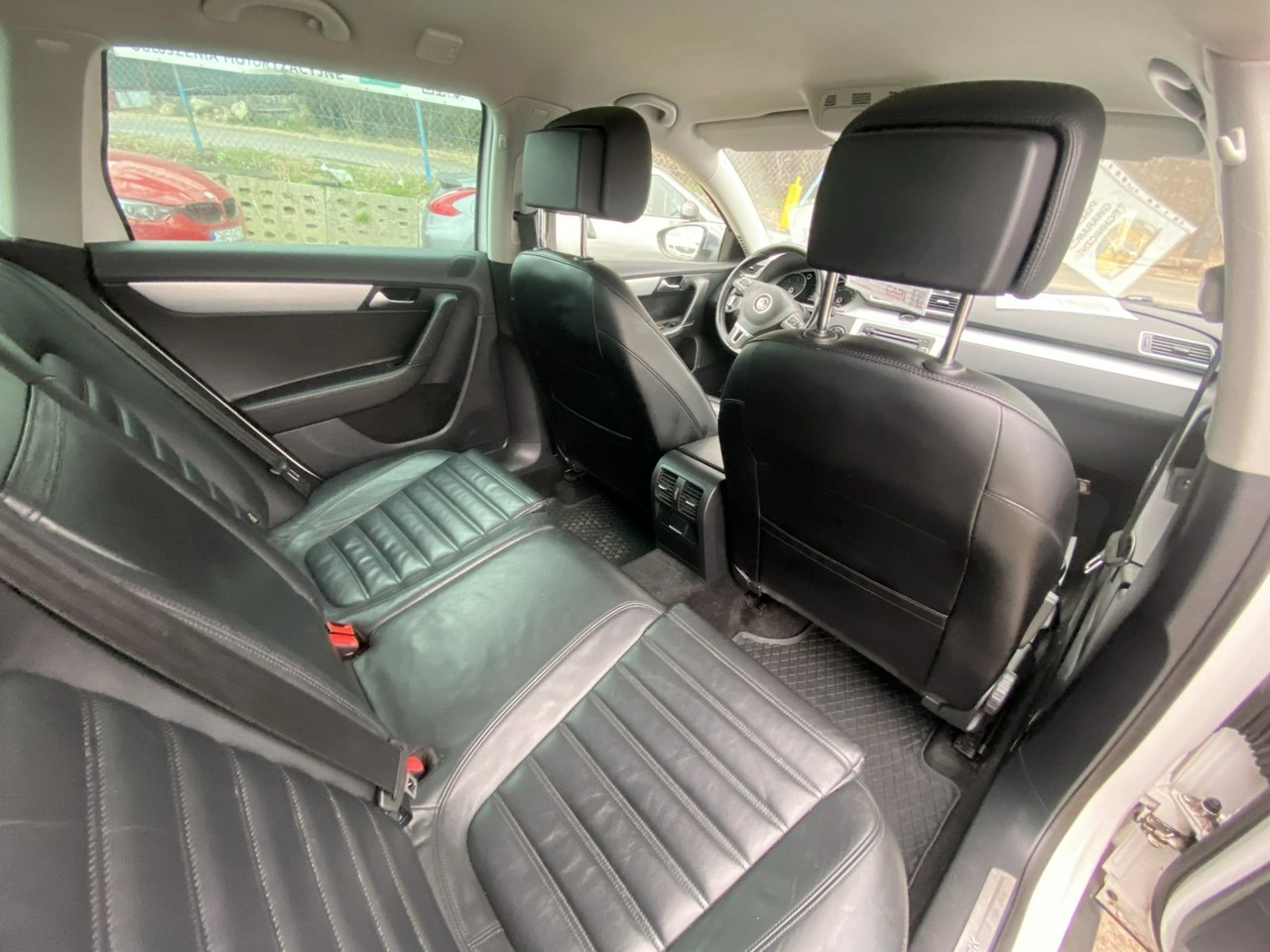Volkswagen Passat Alltrack - Zdjęcie 24