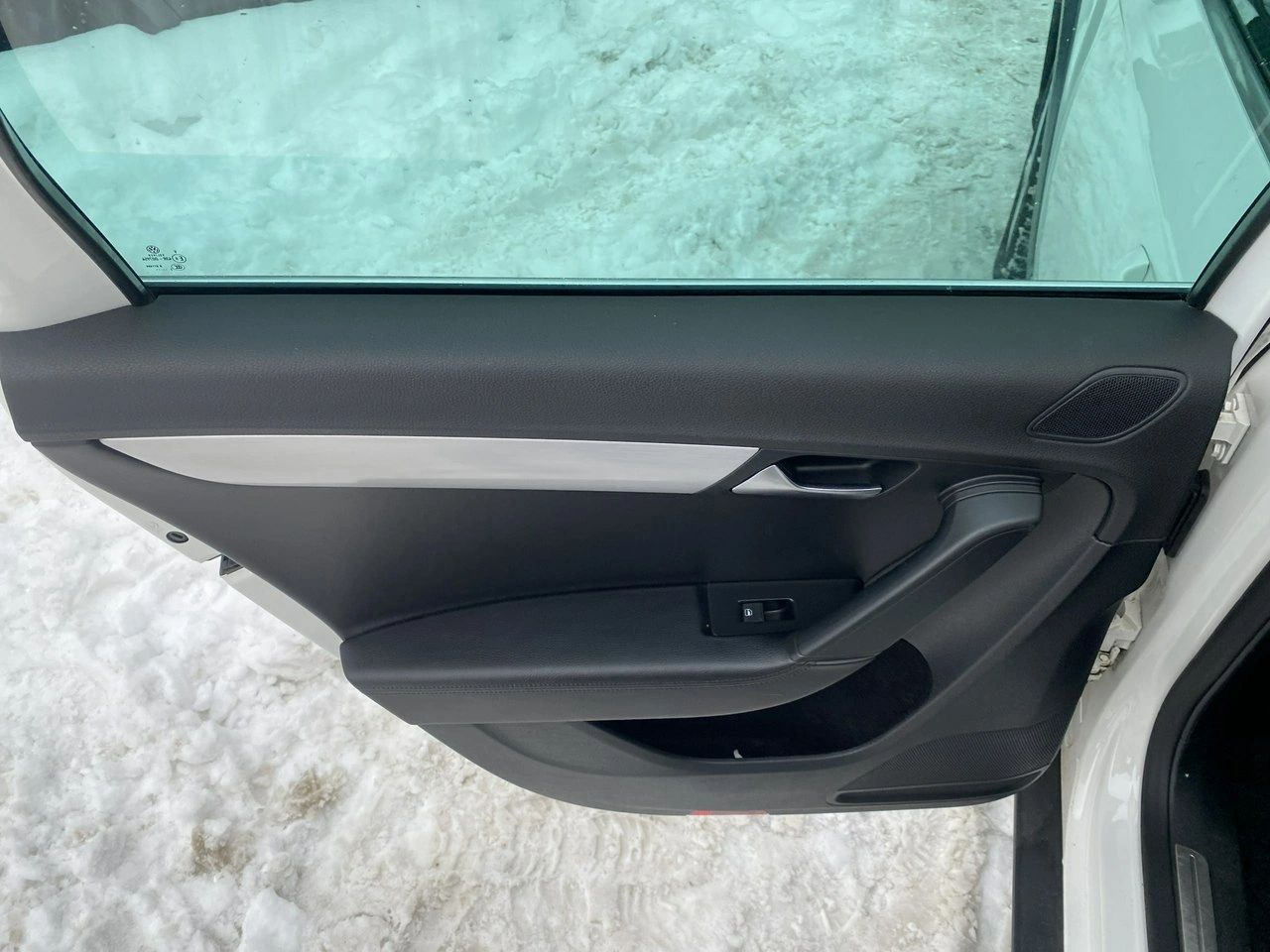 Volkswagen Passat Alltrack - Zdjęcie 27