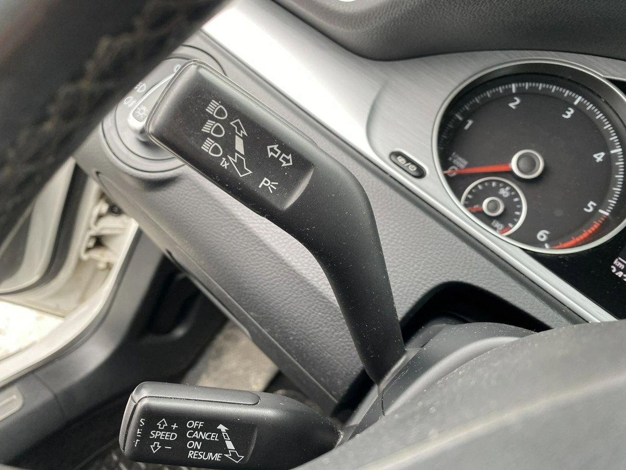 Volkswagen Passat Alltrack - Zdjęcie 34