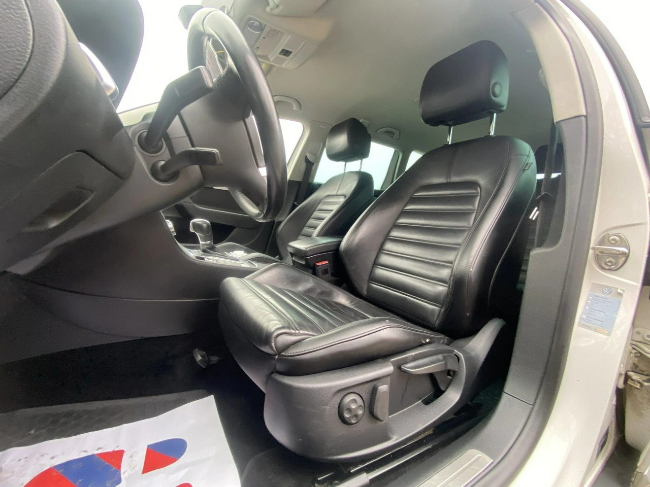 Volkswagen Passat Alltrack - Zdjęcie 36