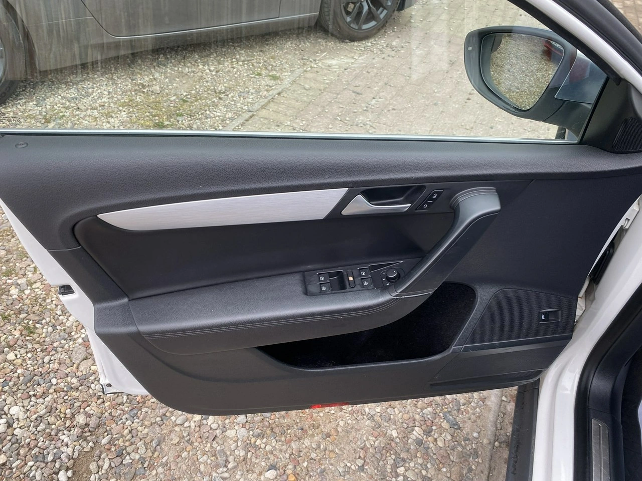 Volkswagen Passat Alltrack - Zdjęcie 37