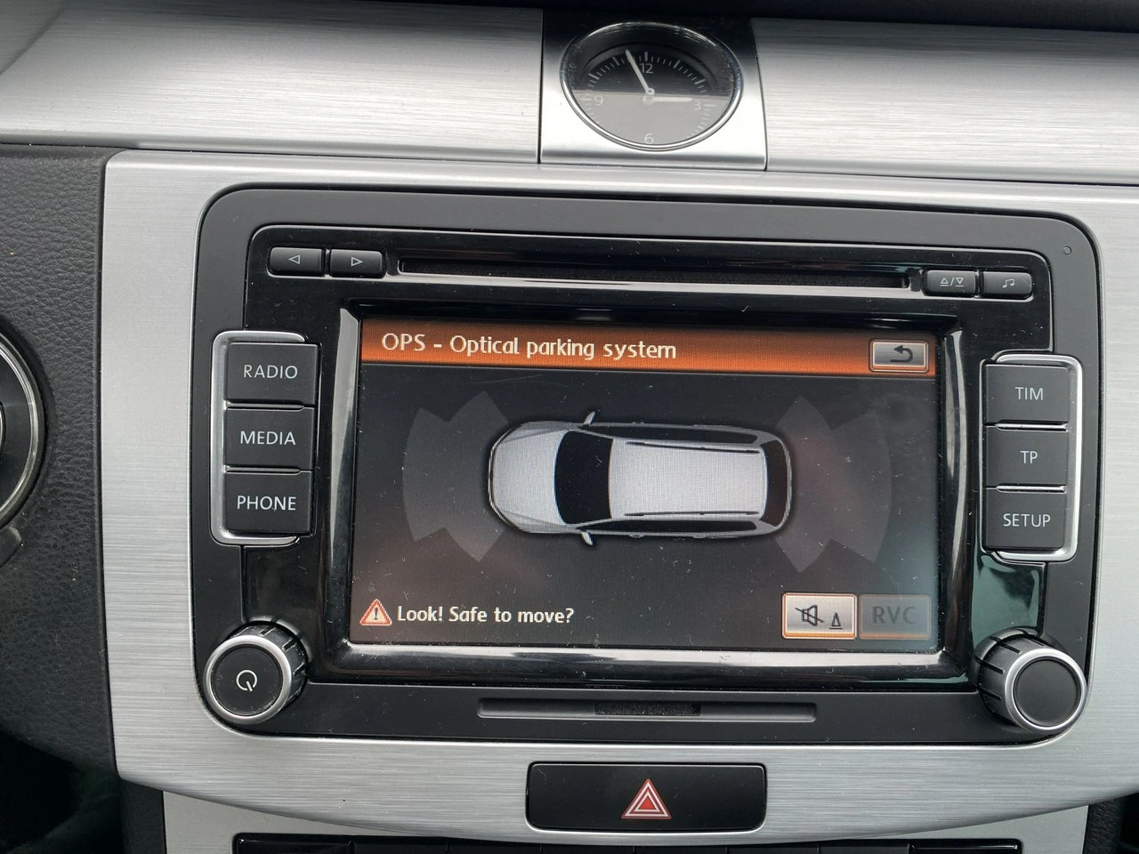 Volkswagen Passat Alltrack - Zdjęcie 39