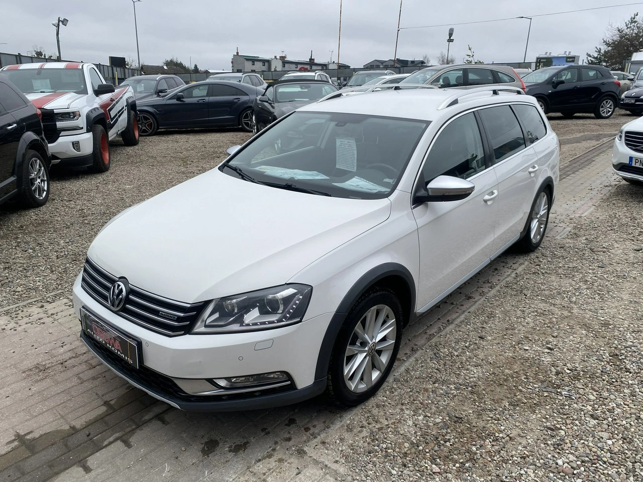 Volkswagen Passat Alltrack - Zdjęcie 4