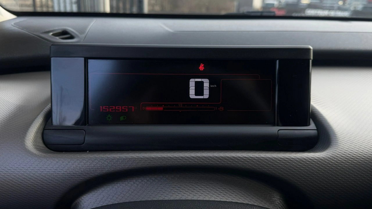 Citroën C4 Cactus - Zdjęcie 17