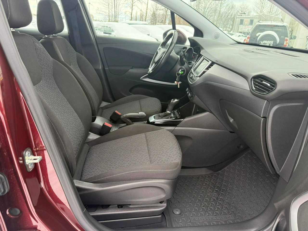 Opel Crossland X - Zdjęcie 13