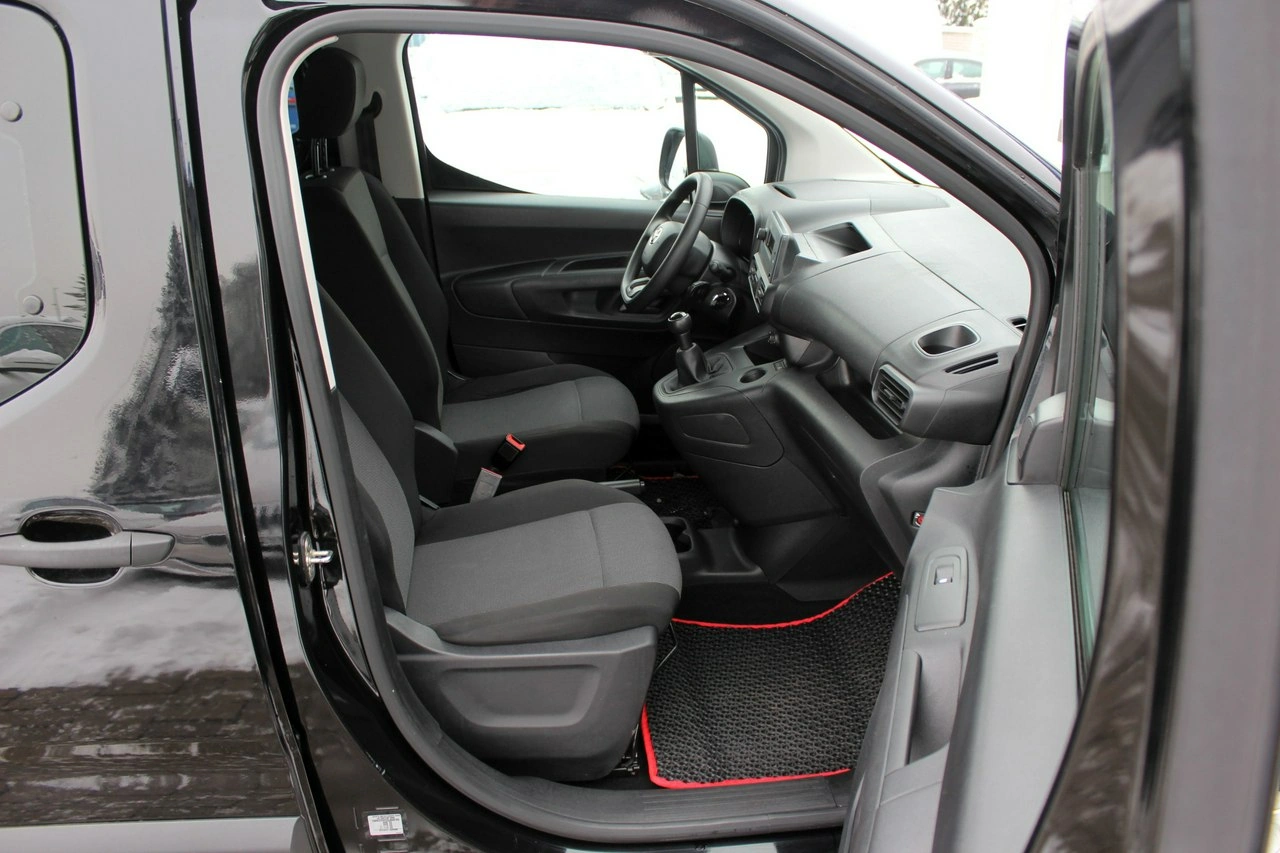 Toyota Proace City Verso - Zdjęcie 12