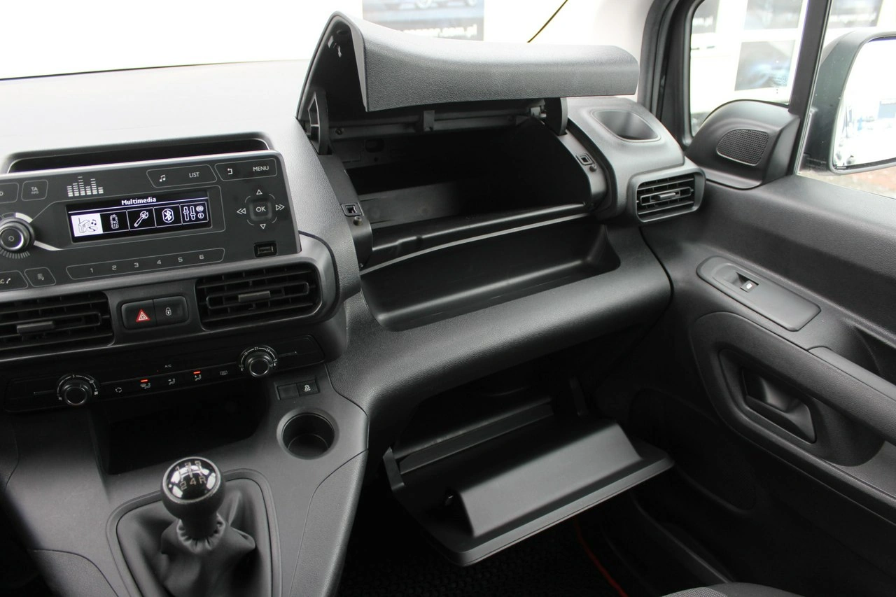 Toyota Proace City Verso - Zdjęcie 23