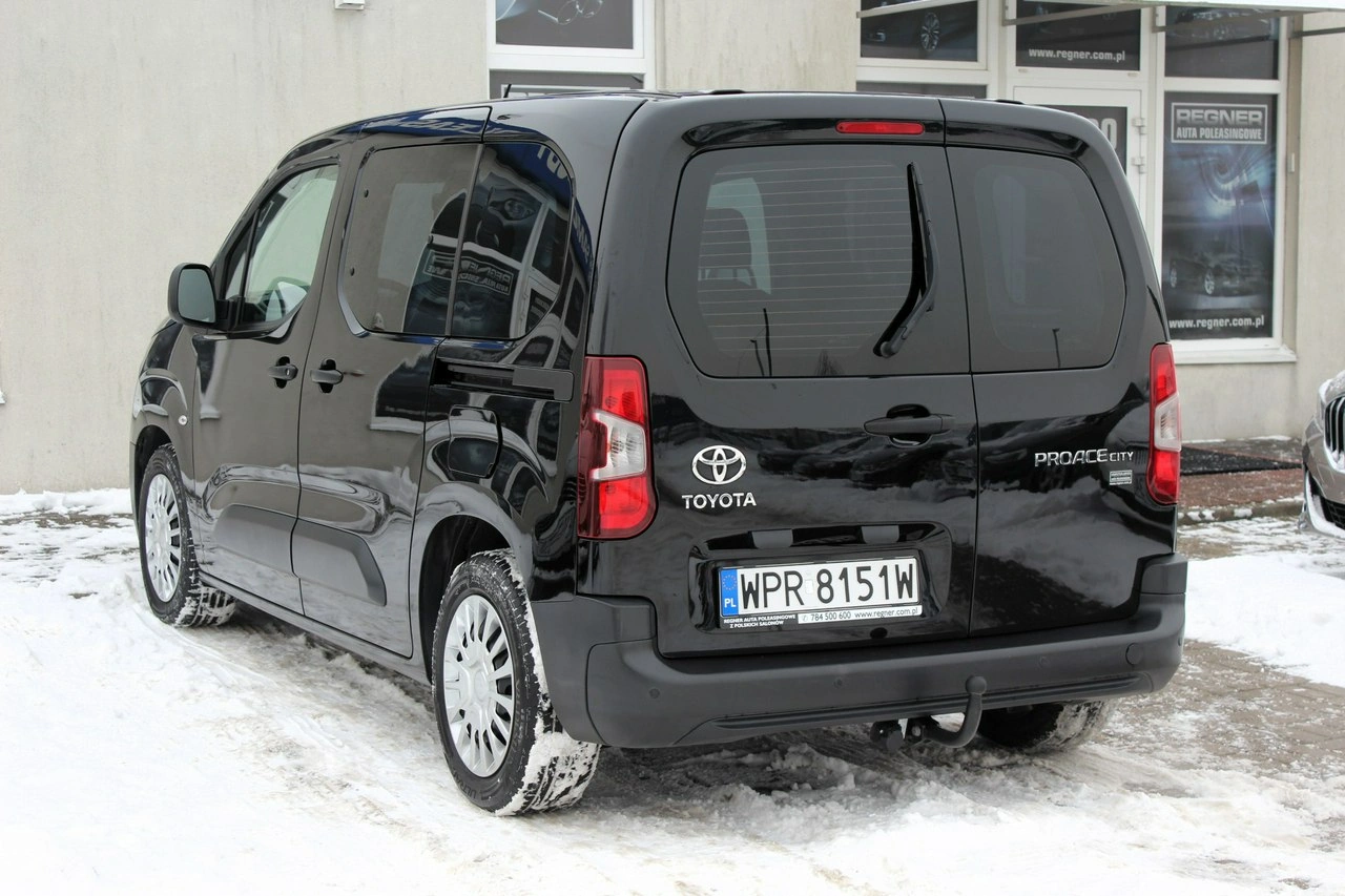 Toyota Proace City Verso - Zdjęcie 3