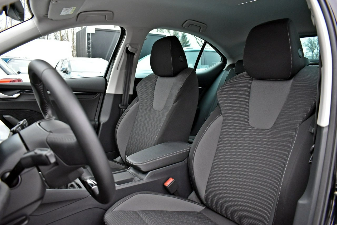 Skoda Octavia - Zdjęcie 9