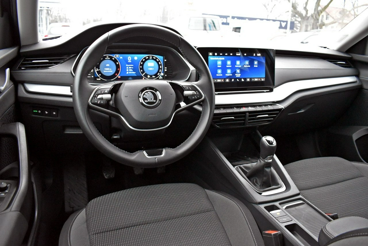 Skoda Octavia - Zdjęcie 11