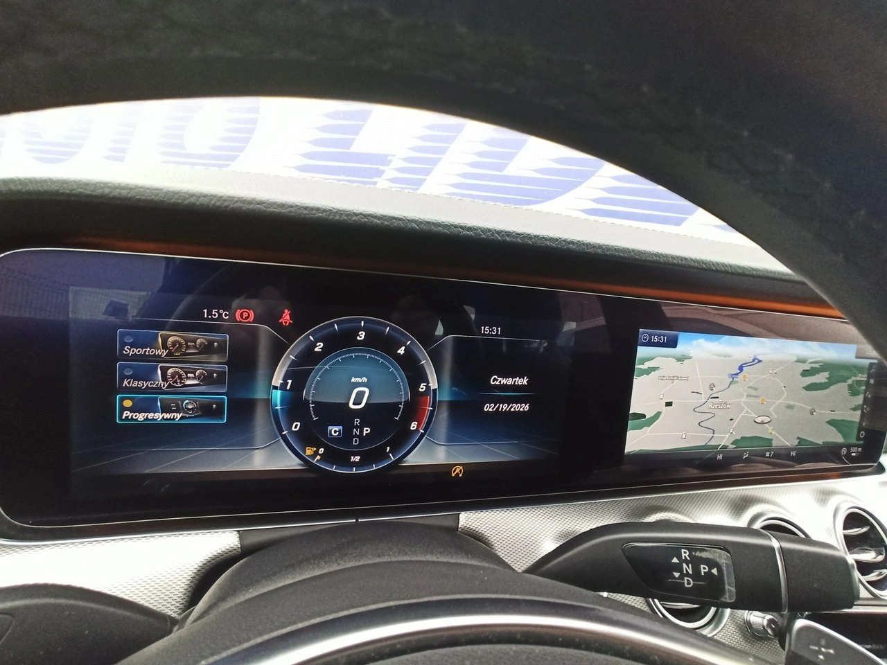 Mercedes E 220 - Zdjęcie 17