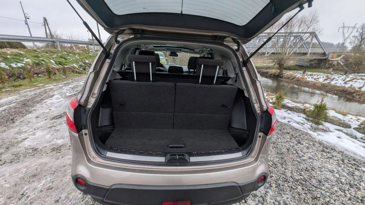 Nissan Qashqai+2 - Zdjęcie 16