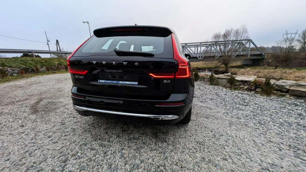 Volvo XC 60 - Zdjęcie 10