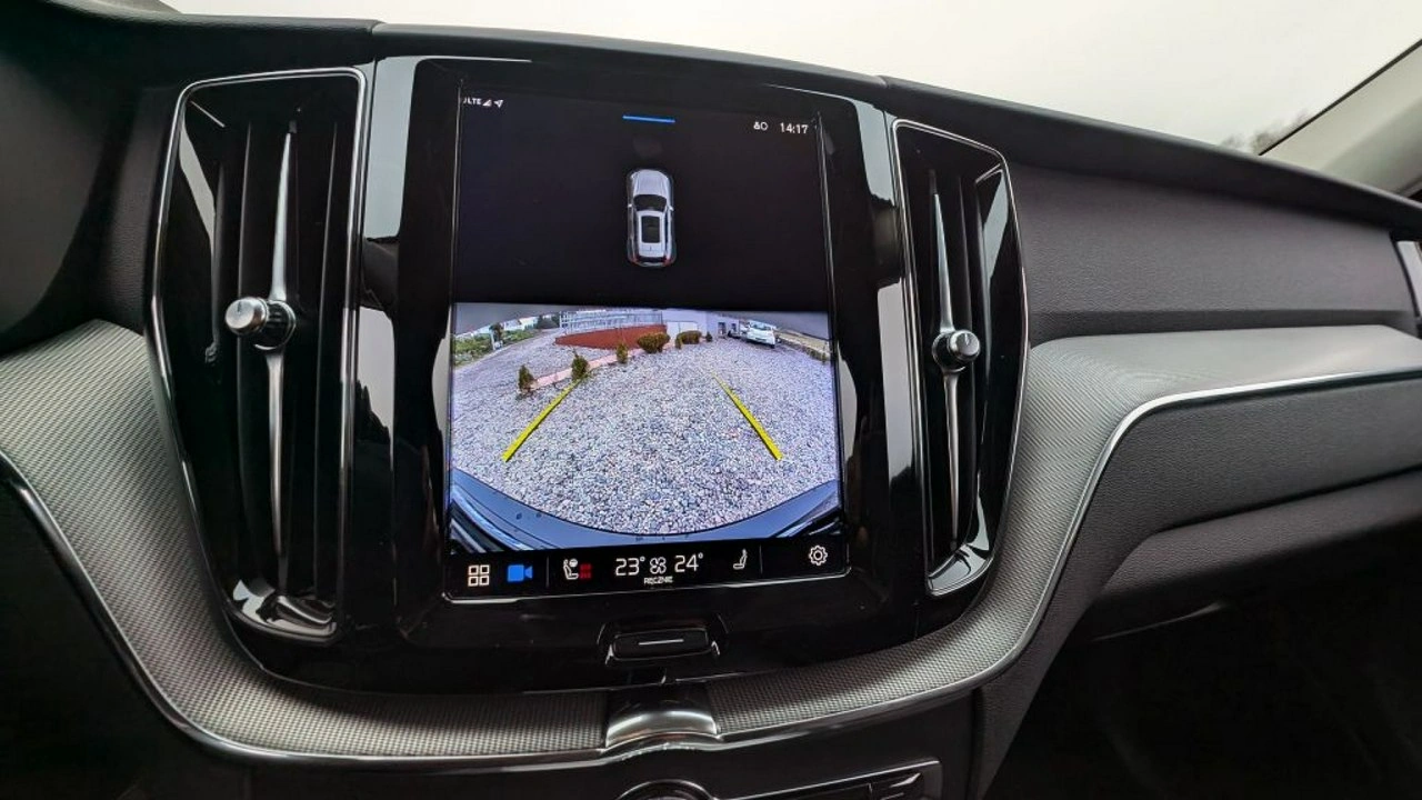 Volvo XC 60 - Zdjęcie 24