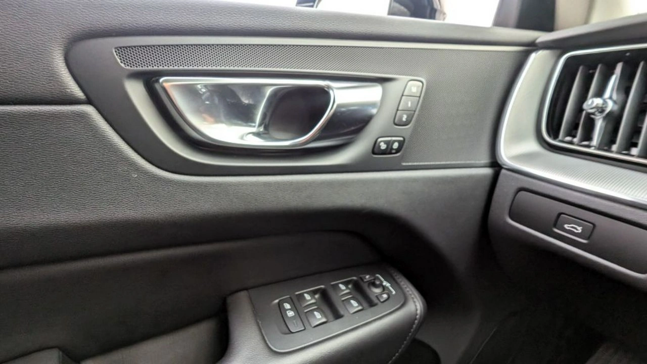 Volvo XC 60 - Zdjęcie 26