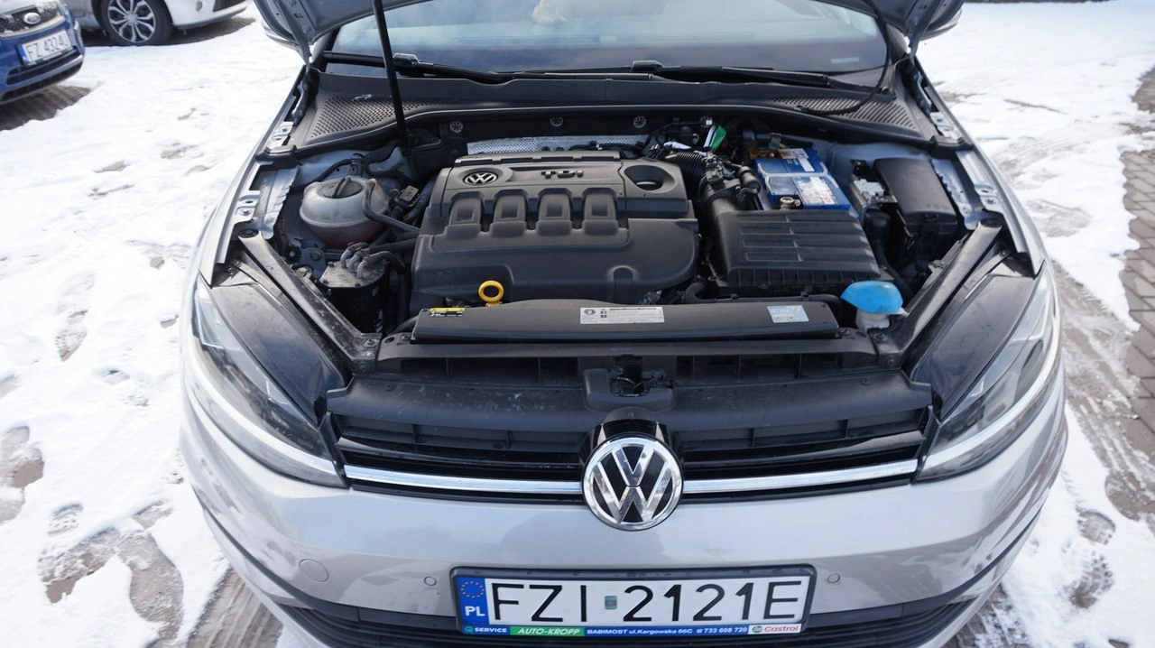 Volkswagen Golf - Zdjęcie 12