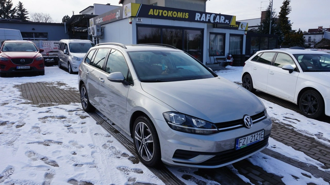 Volkswagen Golf - Zdjęcie 2