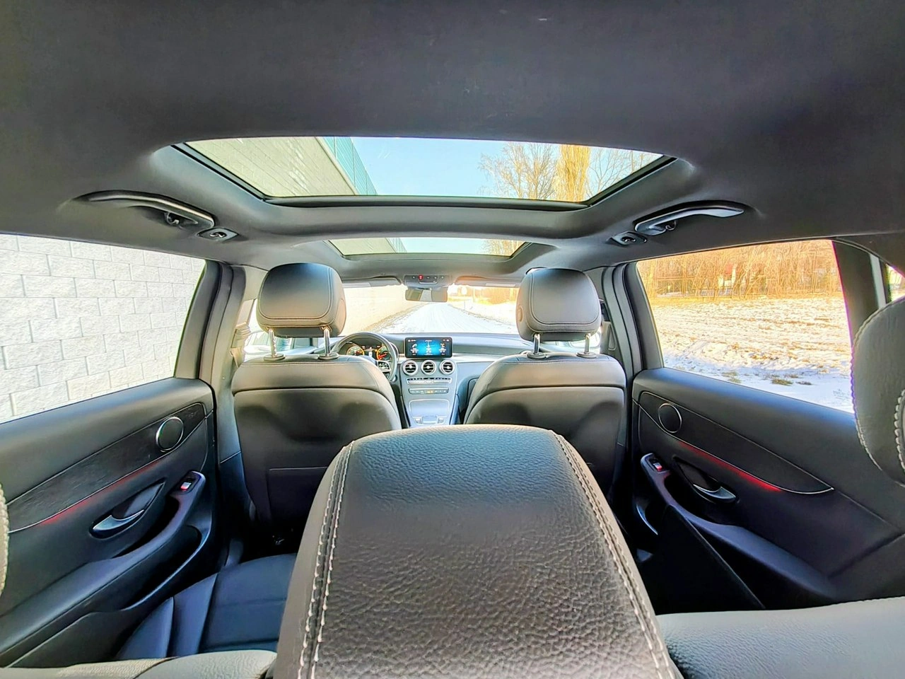 Mercedes GLC 300 - Zdjęcie 17