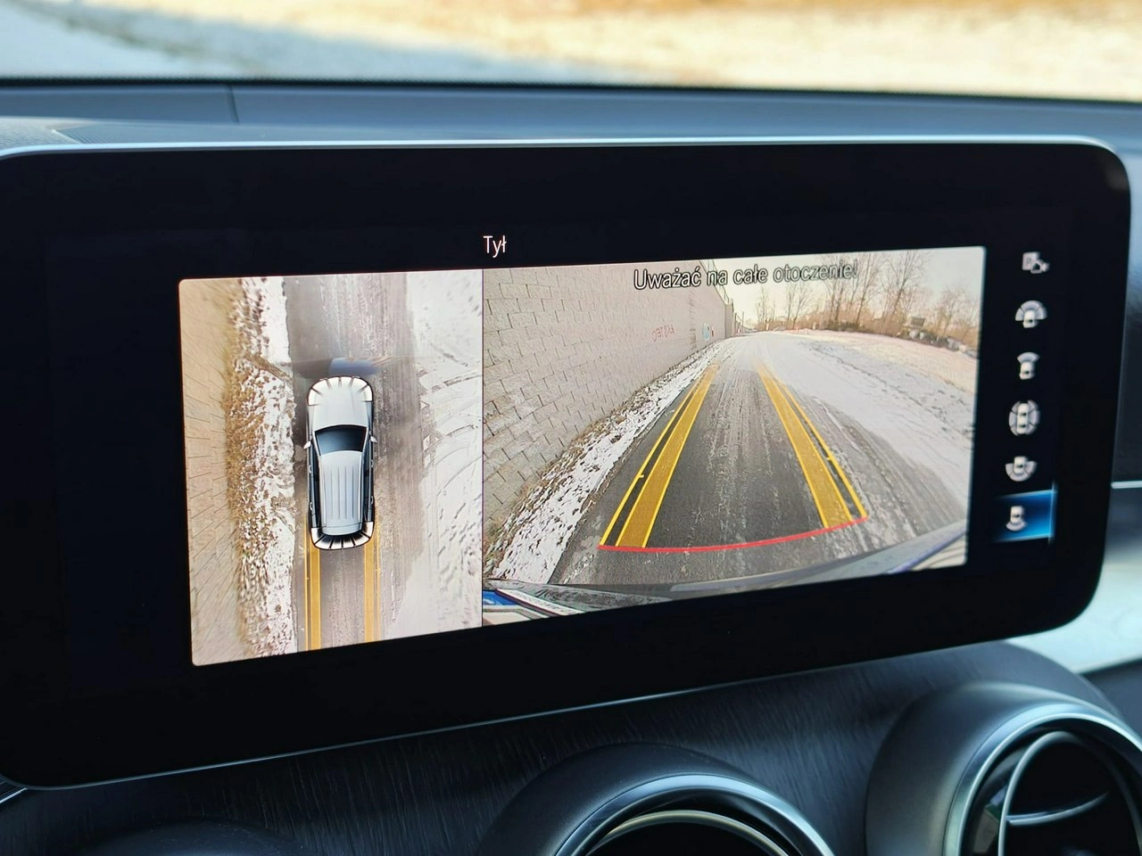 Mercedes GLC 300 - Zdjęcie 18