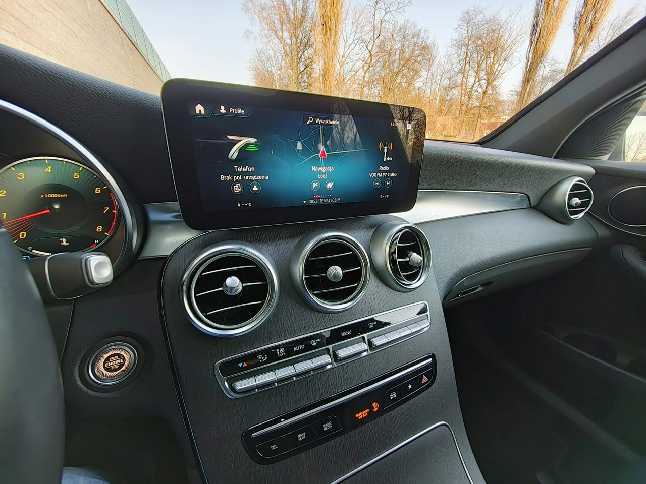 Mercedes GLC 300 - Zdjęcie 28