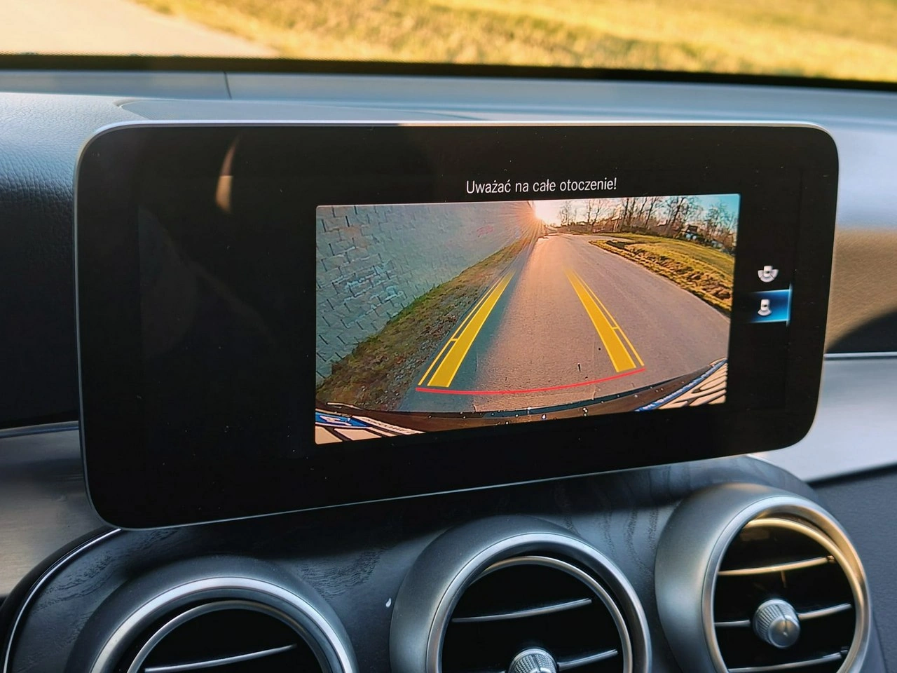 Mercedes GLC 300 - Zdjęcie 19