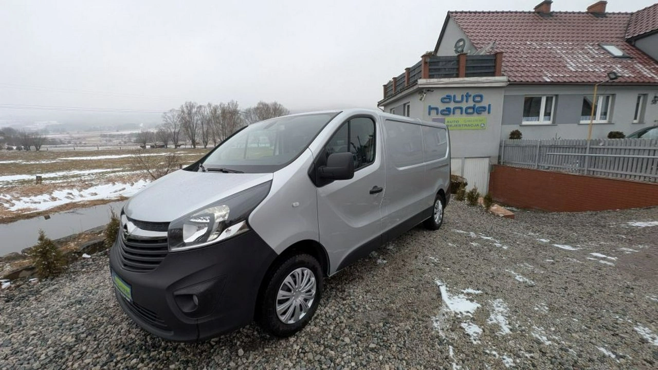 Opel Vivaro - Główne zdjęcie