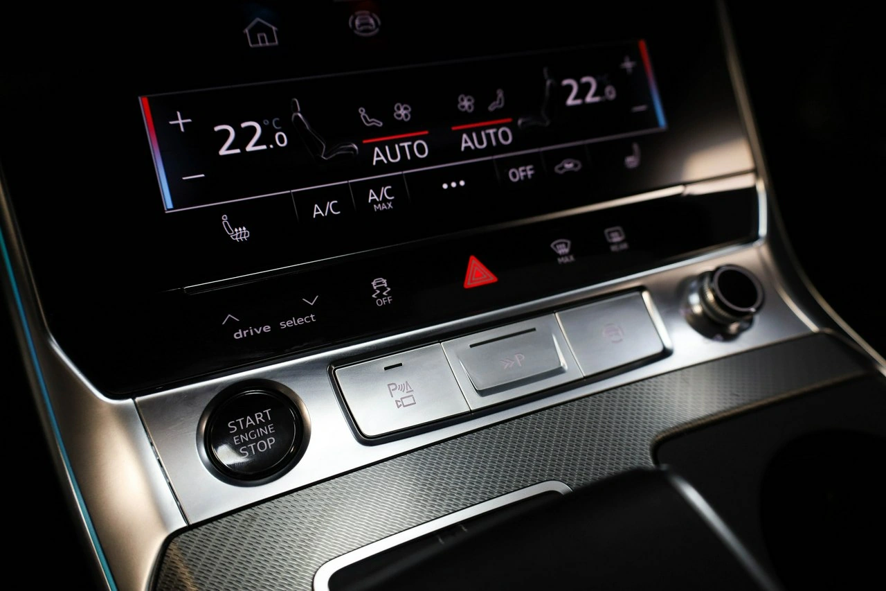 Audi A6 - Zdjęcie 28