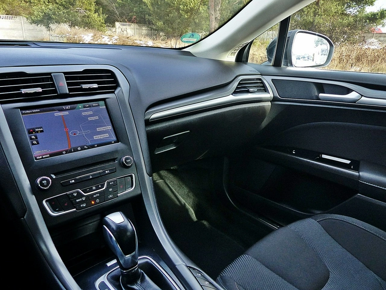 Ford Mondeo - Zdjęcie 33