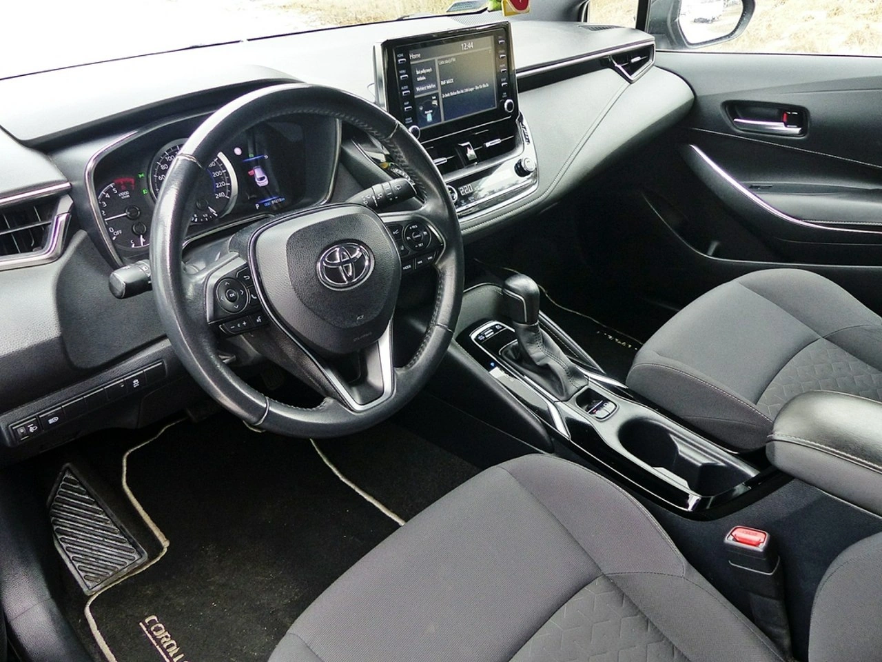 Toyota Corolla - Zdjęcie 17