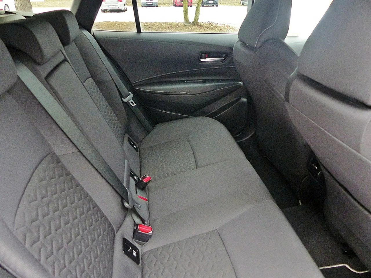 Toyota Corolla - Zdjęcie 22