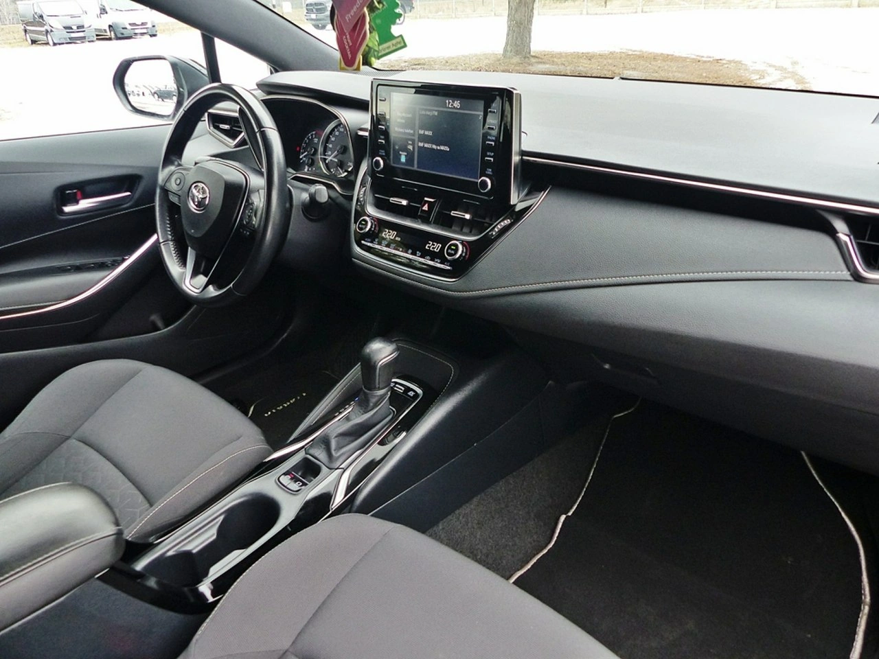 Toyota Corolla - Zdjęcie 23